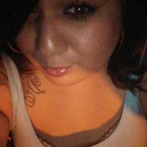 Meet your Posher, Armida